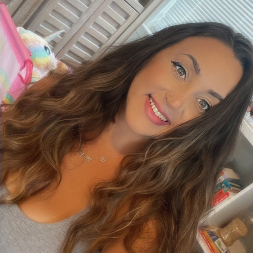 Meet your Posher, Marissa